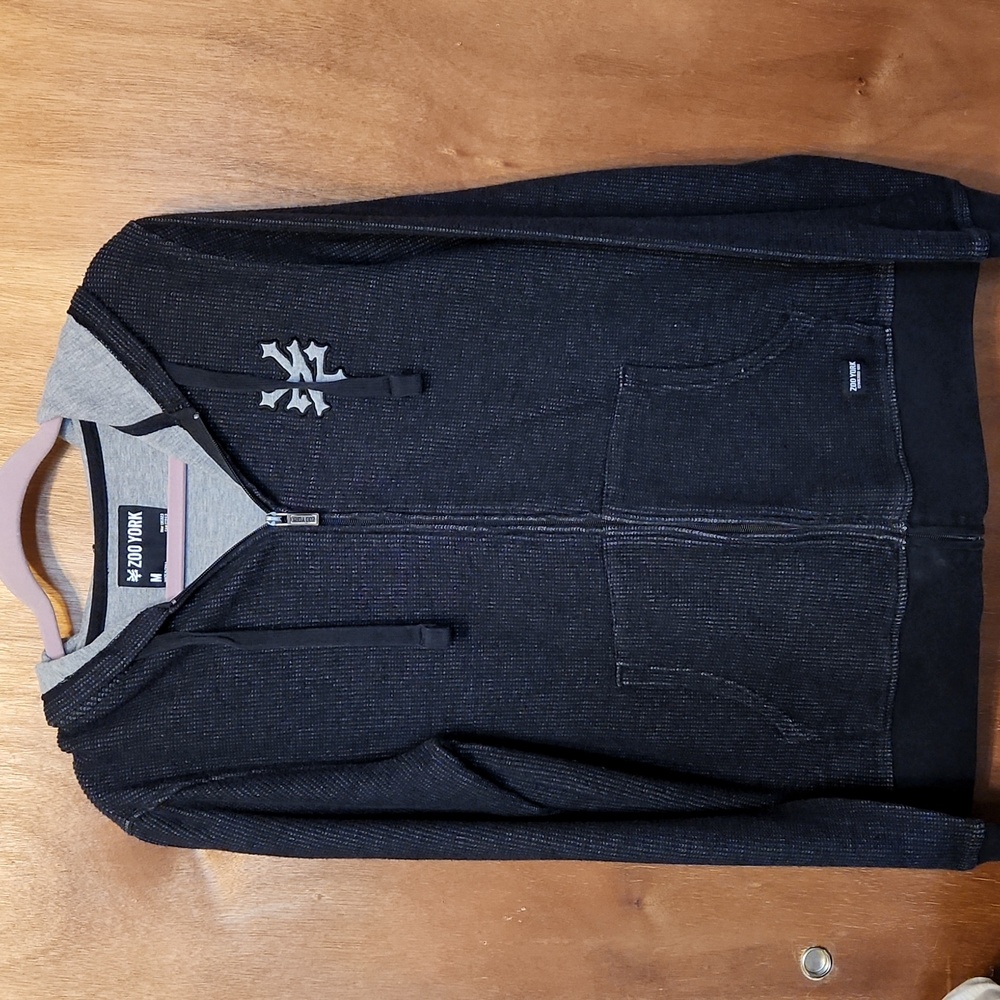 Zoo York heavy duty hoodie